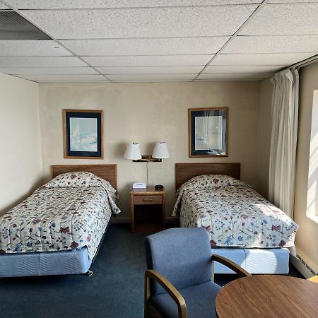 Shoreline Inn Grand Marais Kültér fotó